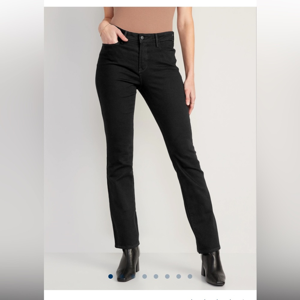***SOLD*** Old Navy High-Waisted Kicker Boot-Cut Jeans Sz 4